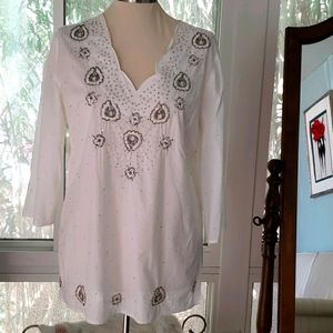 TOTO N KO ⚘ embroidered amazing BLOUSE  ( only bundle of 3)FINAL PRICE!